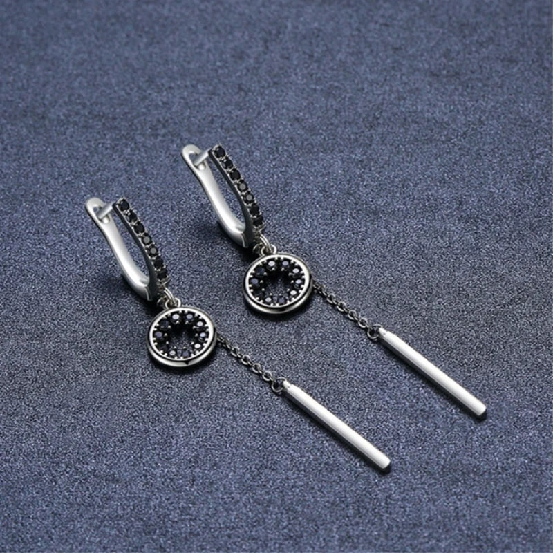 Par de Brincos Preto Clássico com Zircônias