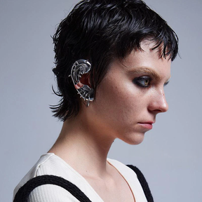 Cyberpunk Ear Cuff banhado em Prata