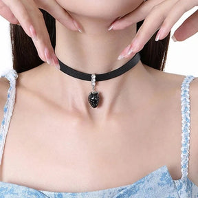 Choker Moranguinho Preto